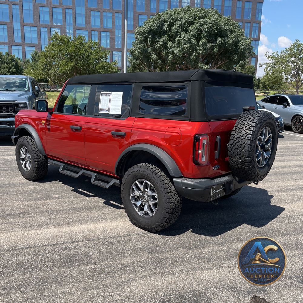 2024 Ford Bronco Badlands