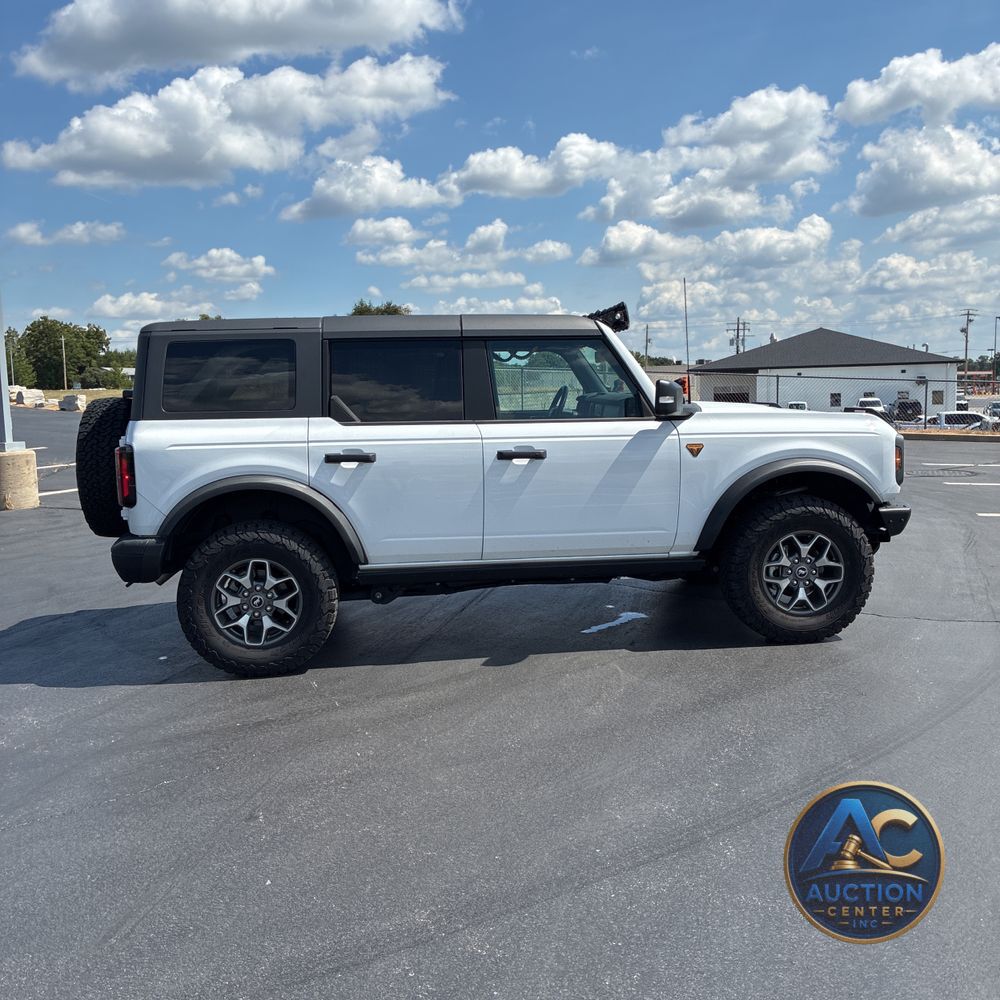 2024 Ford Bronco Badlands