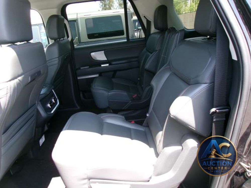 2025 Ford Expedition Max Active