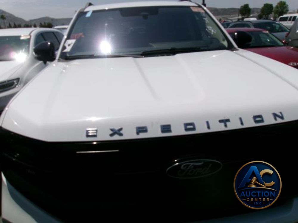2025 Ford Expedition Max Active