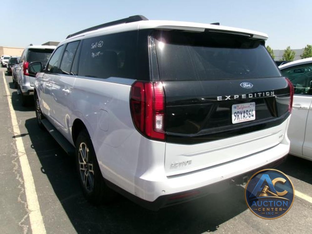 2025 Ford Expedition Max Active