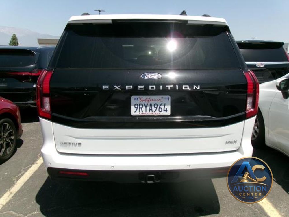 2025 Ford Expedition Max Active