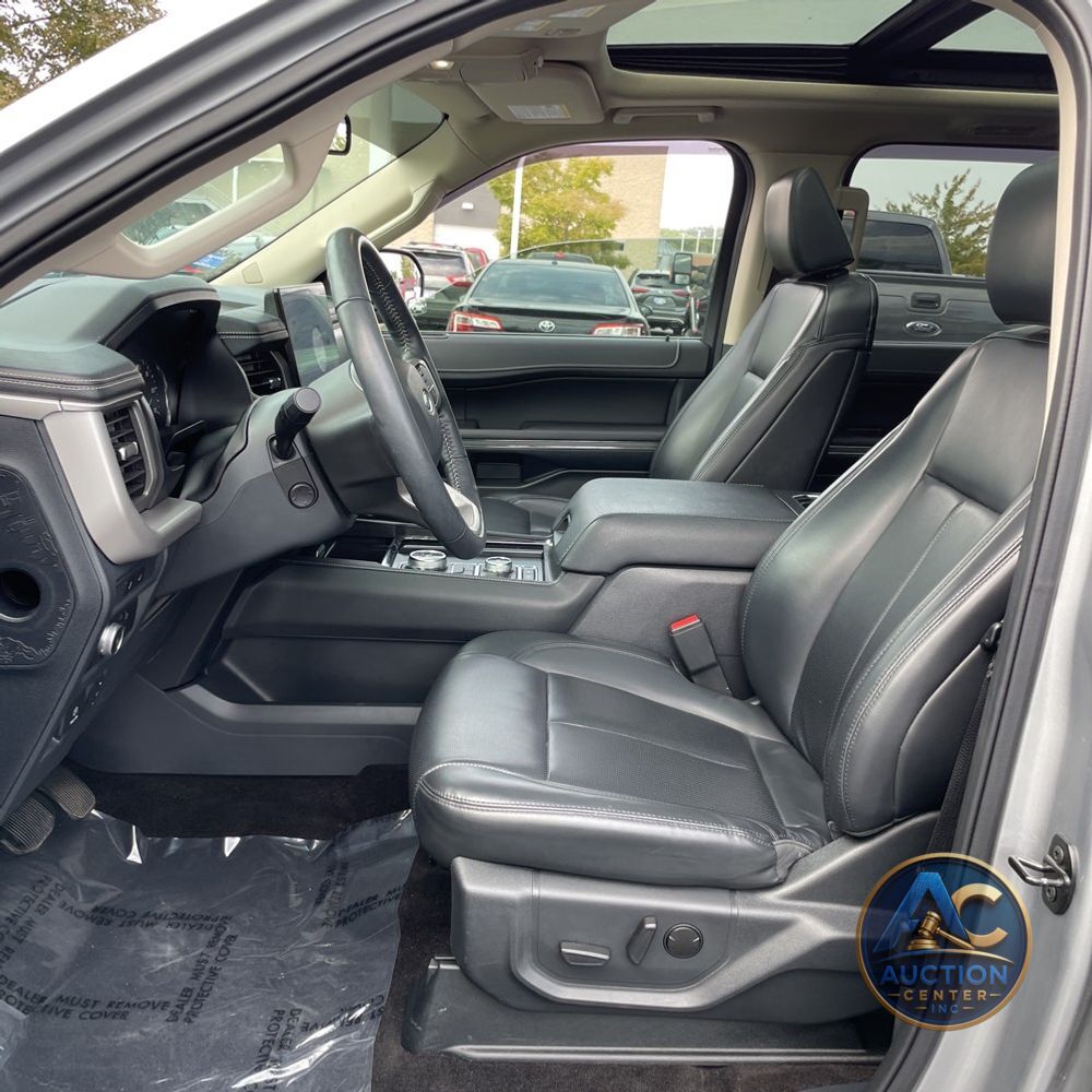 2022 Ford Expedition Max XLT