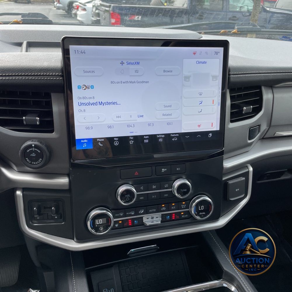 2022 Ford Expedition Max XLT