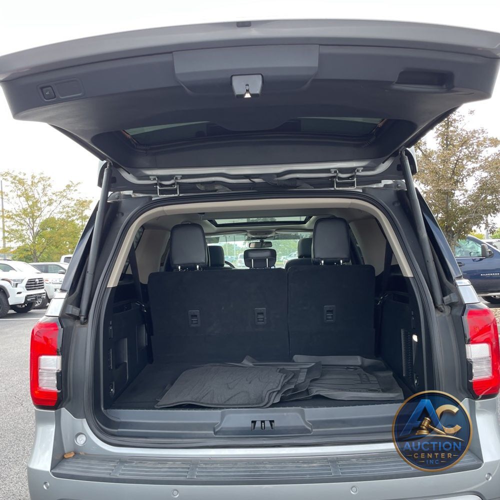2022 Ford Expedition Max XLT