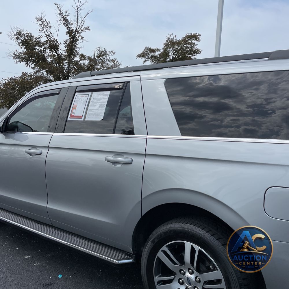 2022 Ford Expedition Max XLT