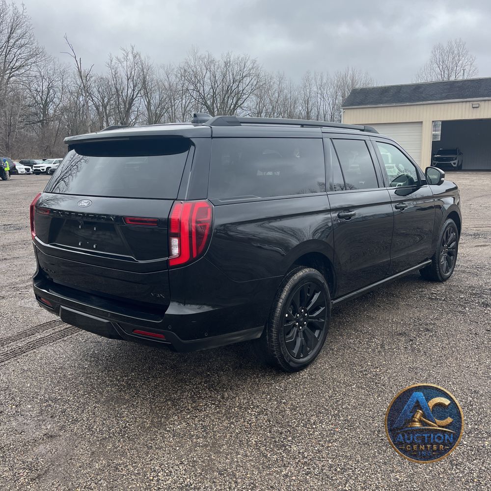 2025 Ford Expedition Max Platinum