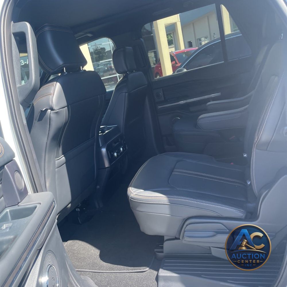 2024 Ford Expedition MAX Platinum
