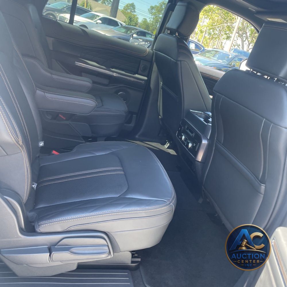 2024 Ford Expedition MAX Platinum