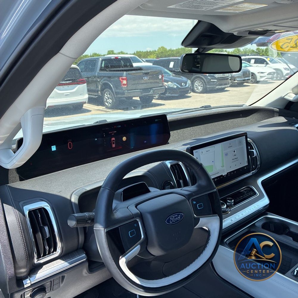 2025 Ford Expedition MAX Platinum