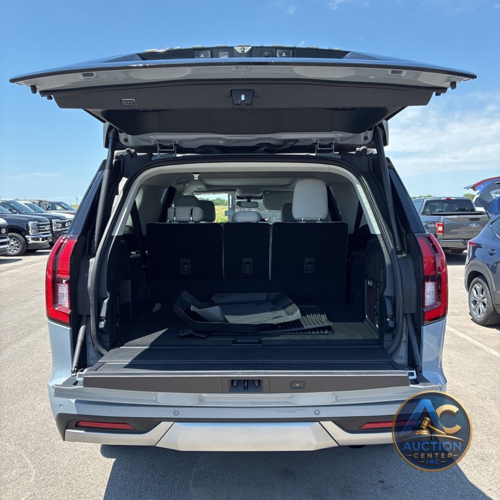 2025 Ford Expedition MAX Platinum