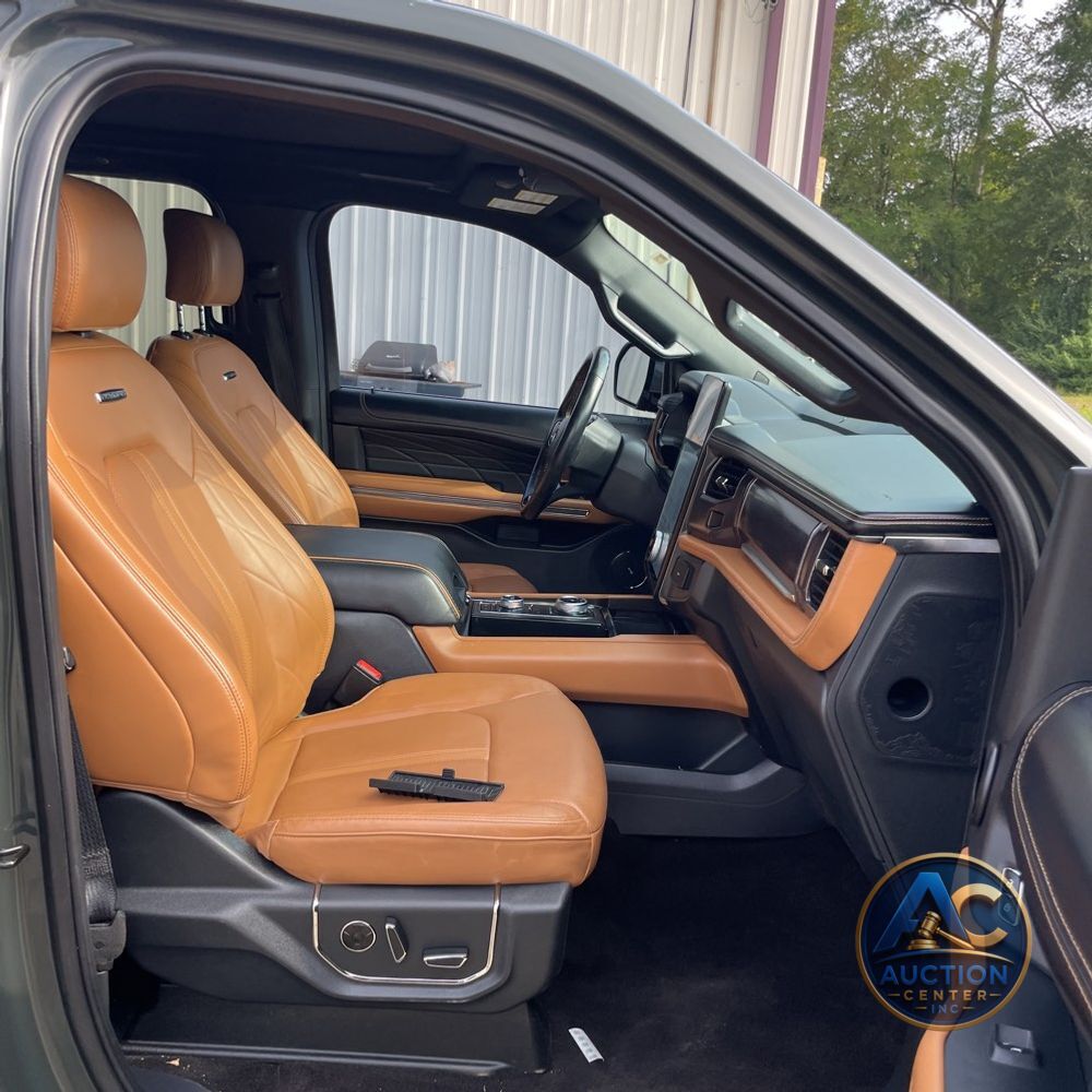 2022 Ford Expedition MAX Platinum