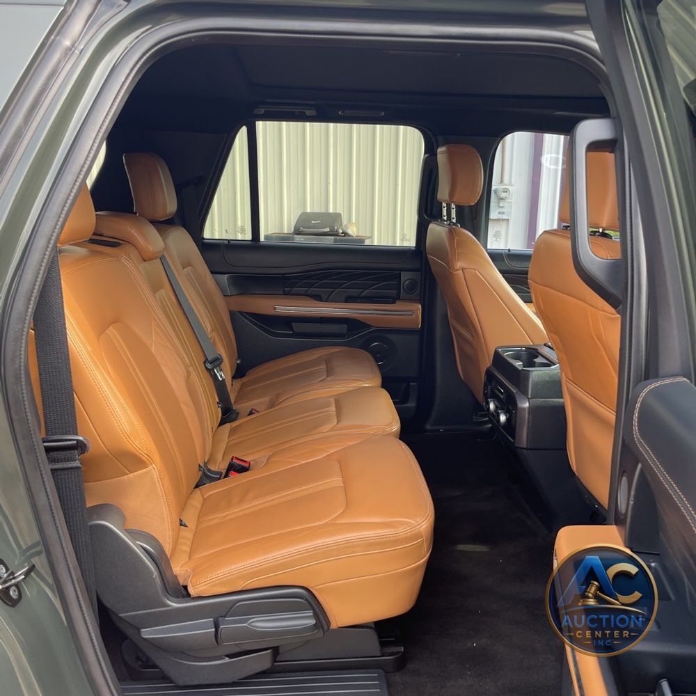 2022 Ford Expedition MAX Platinum