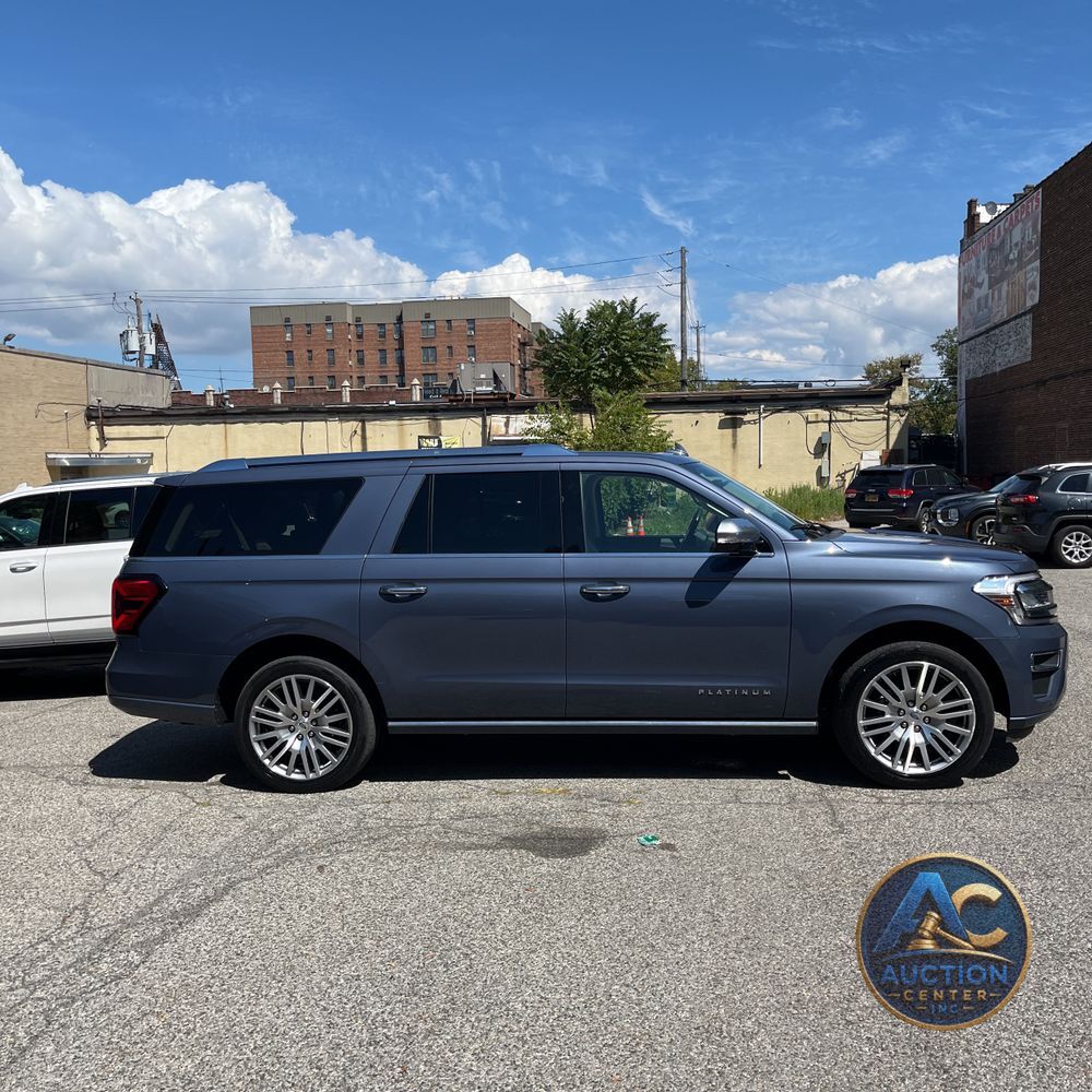 2022 Ford Expedition MAX Platinum