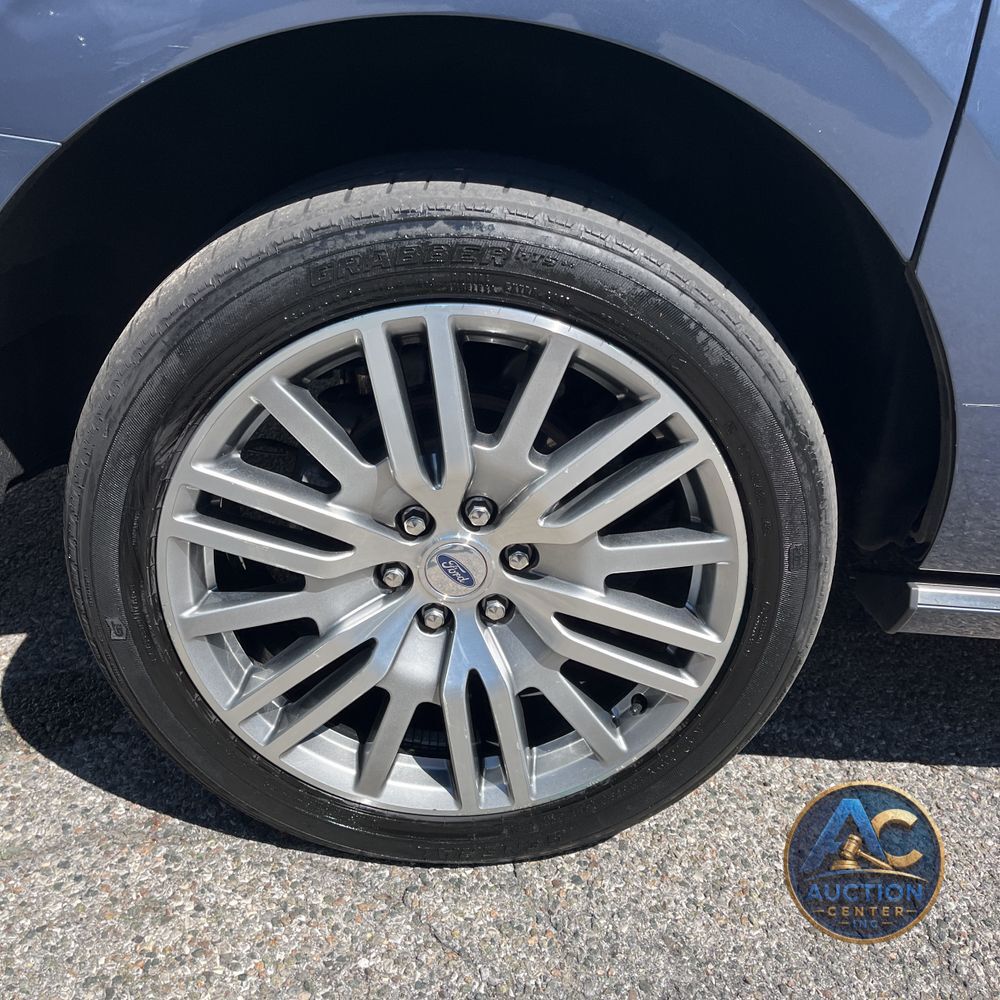 2022 Ford Expedition MAX Platinum