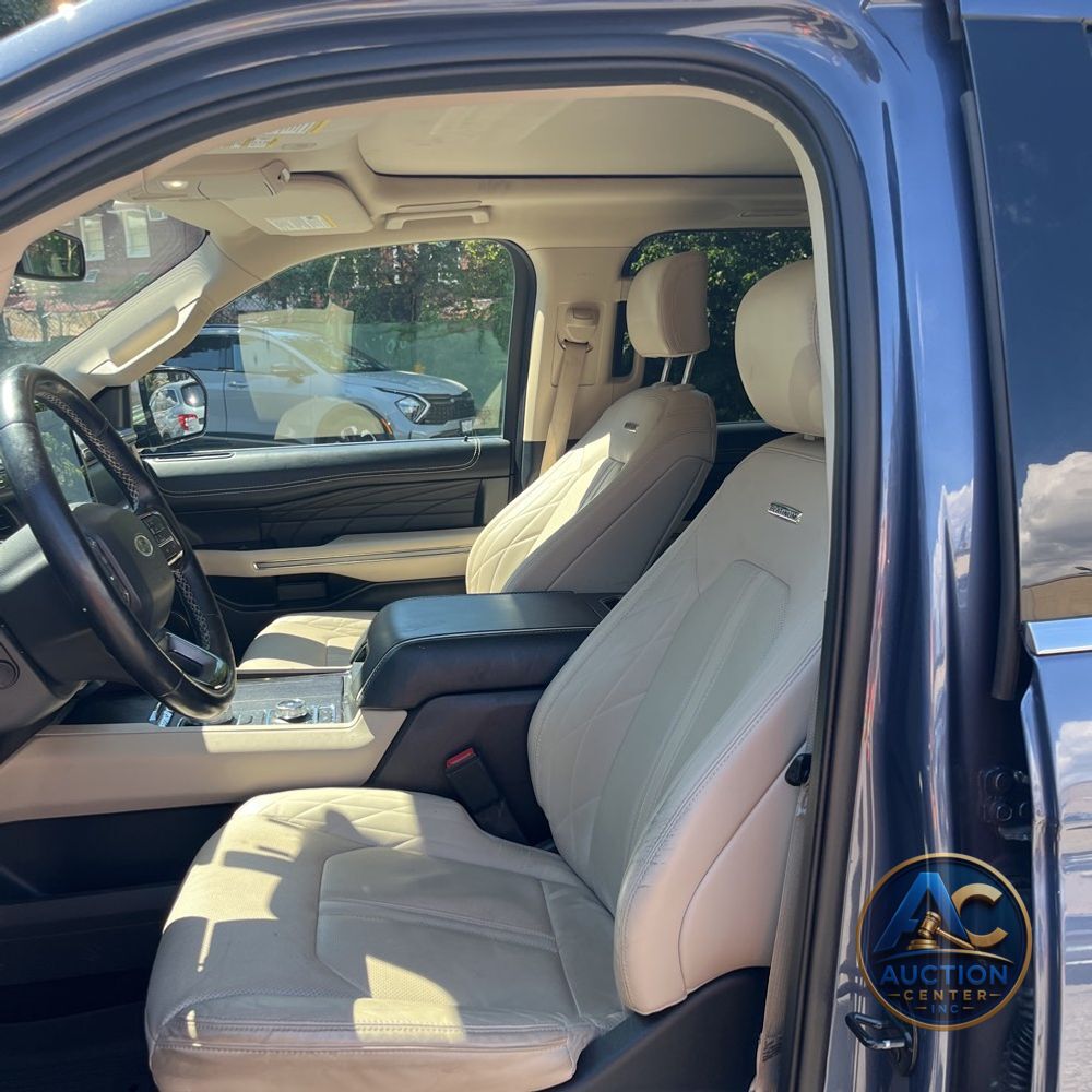 2022 Ford Expedition MAX Platinum