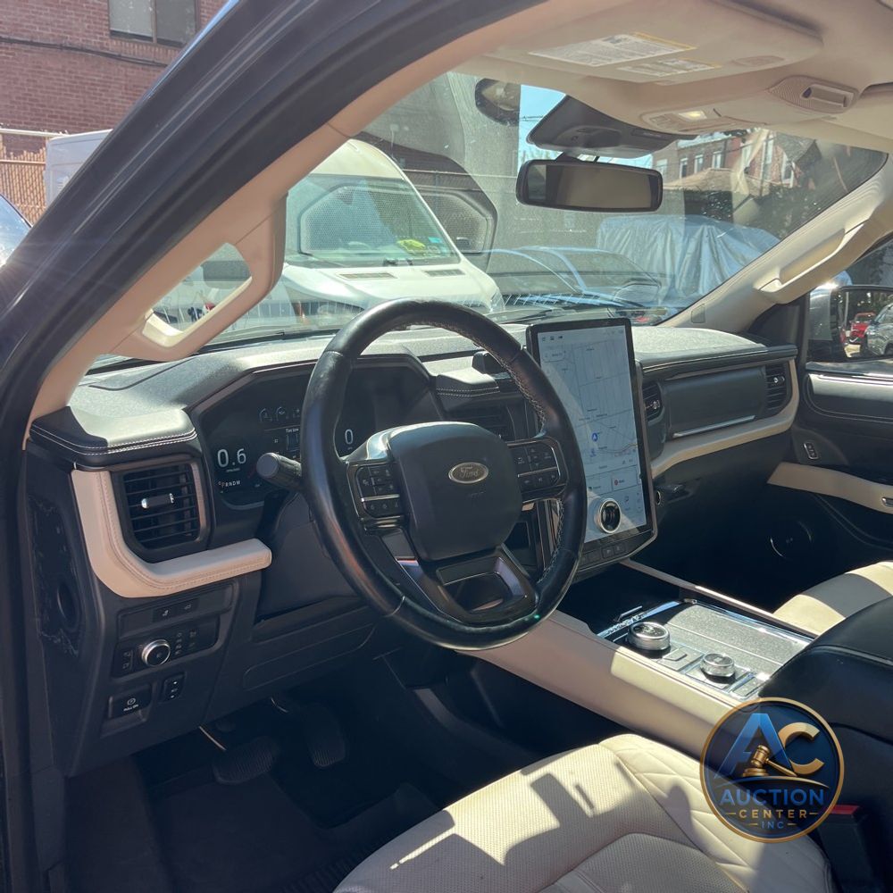 2022 Ford Expedition MAX Platinum
