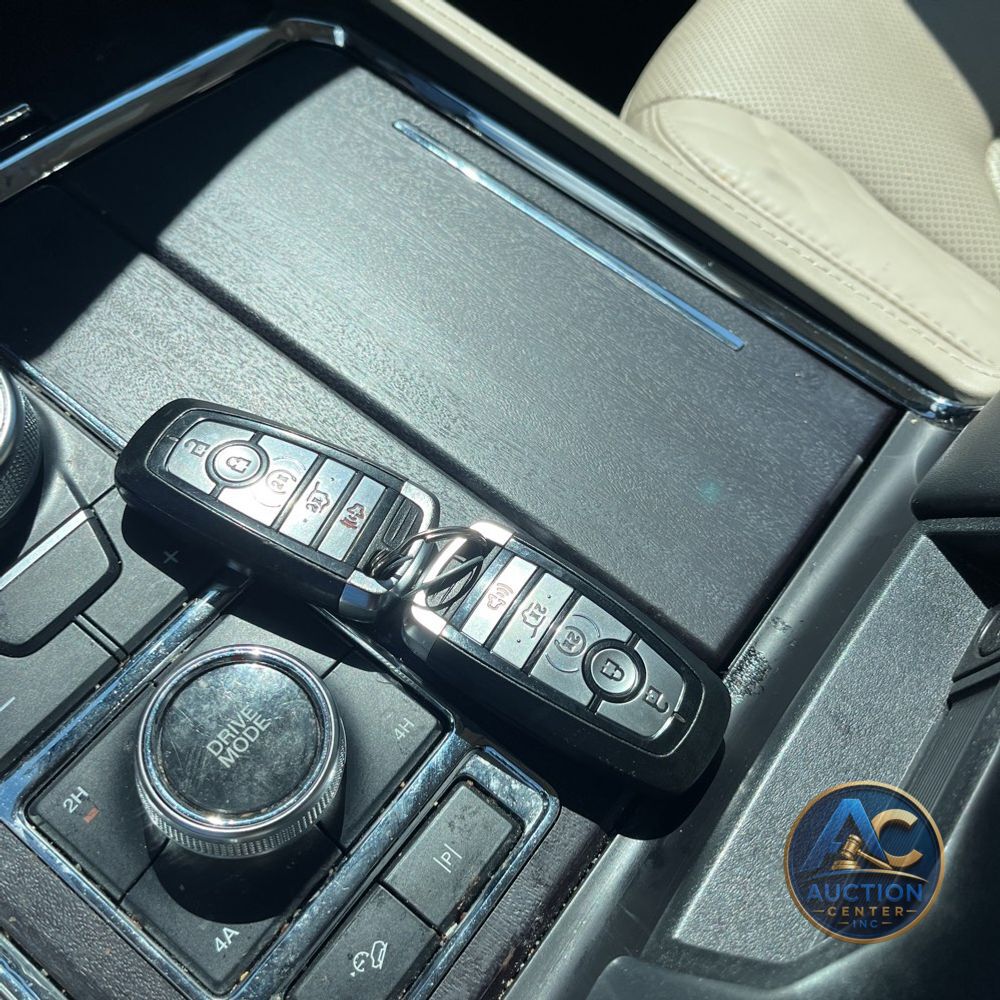 2022 Ford Expedition MAX Platinum