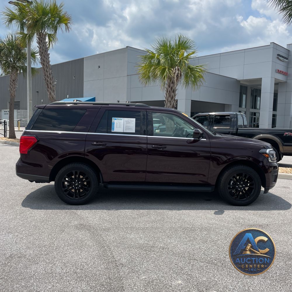 2024 Ford Expedition XLT