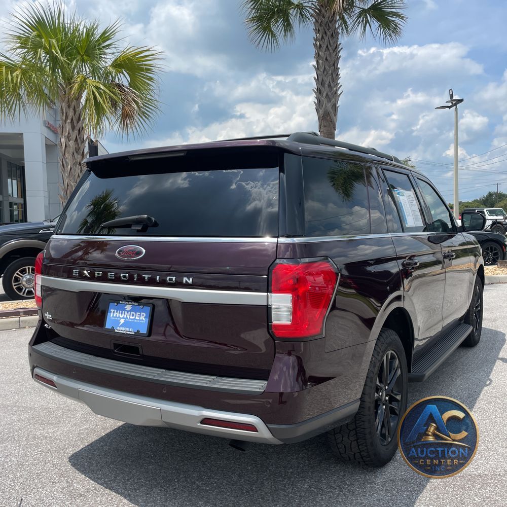 2024 Ford Expedition XLT