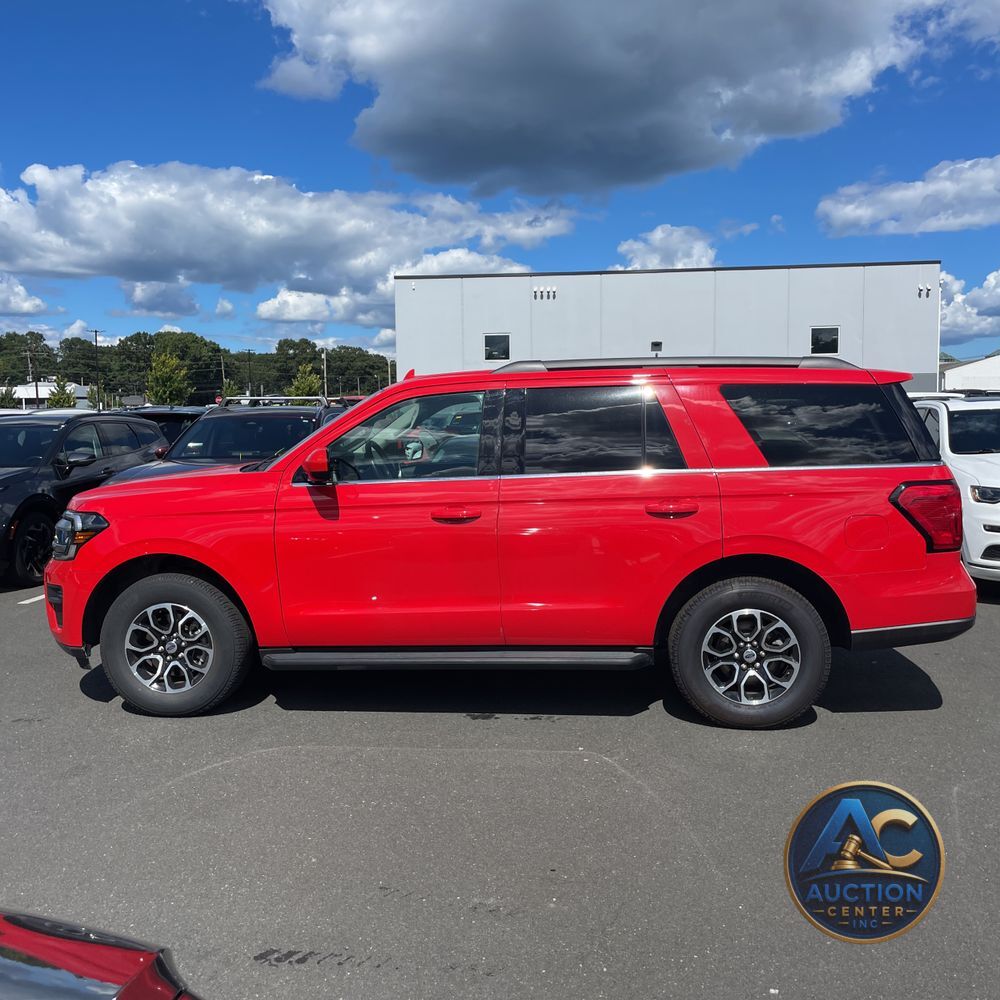 2024 Ford Expedition XLT
