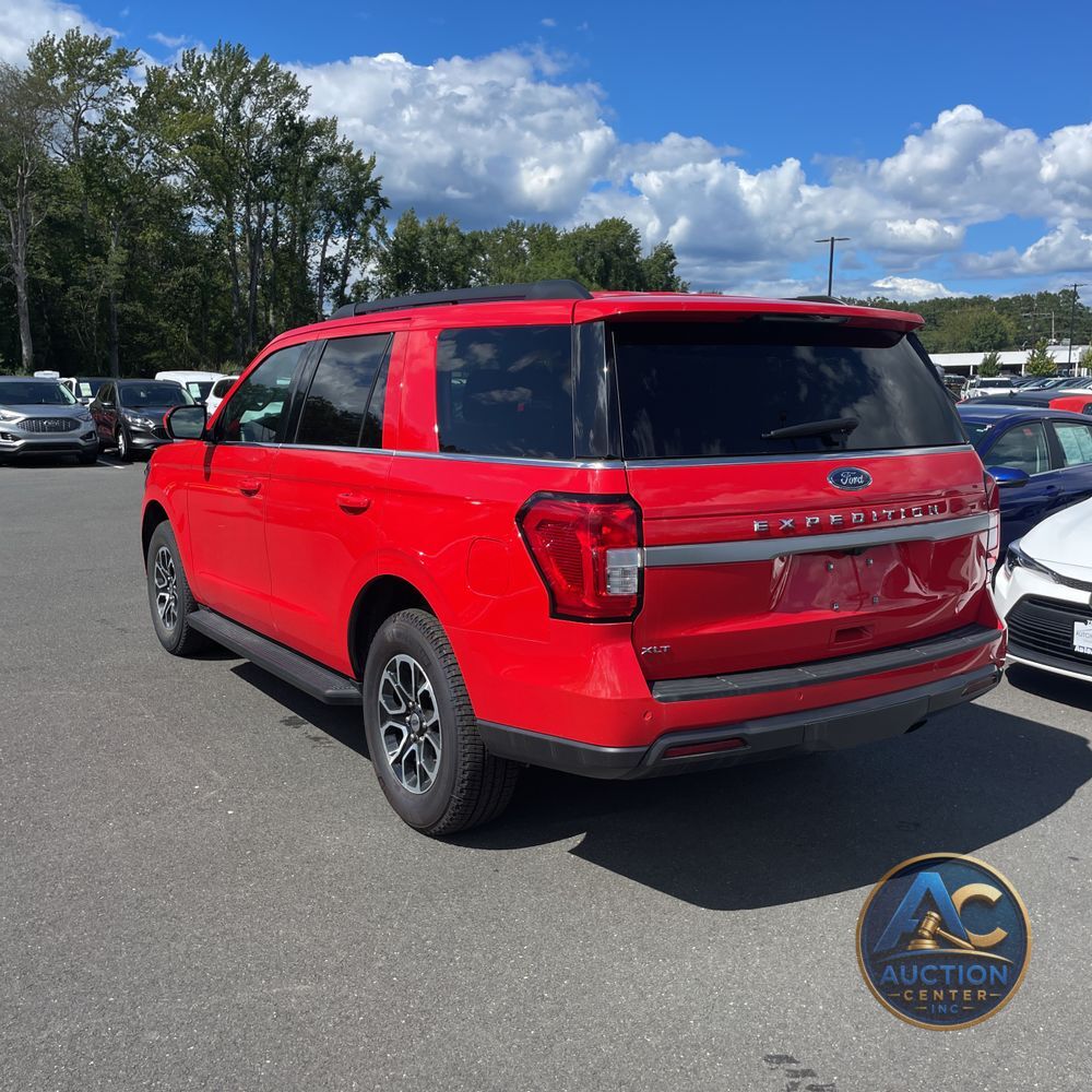 2024 Ford Expedition XLT