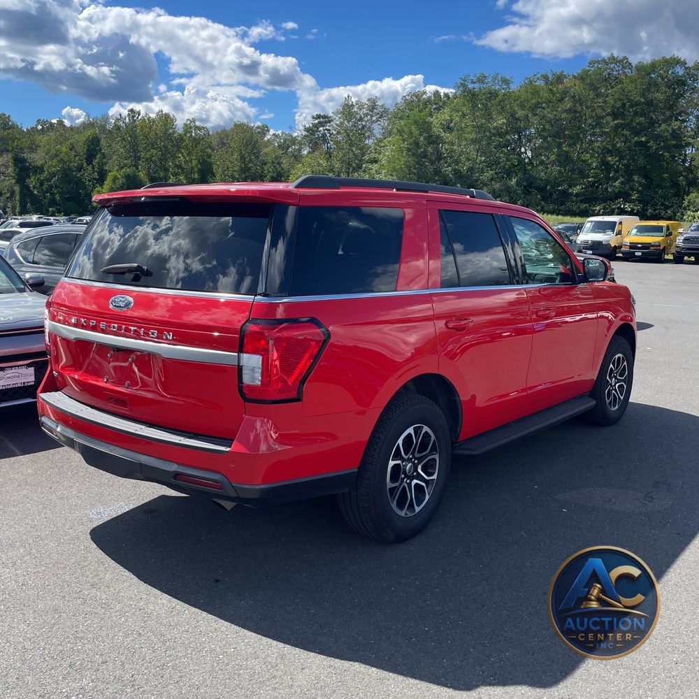 2024 Ford Expedition XLT