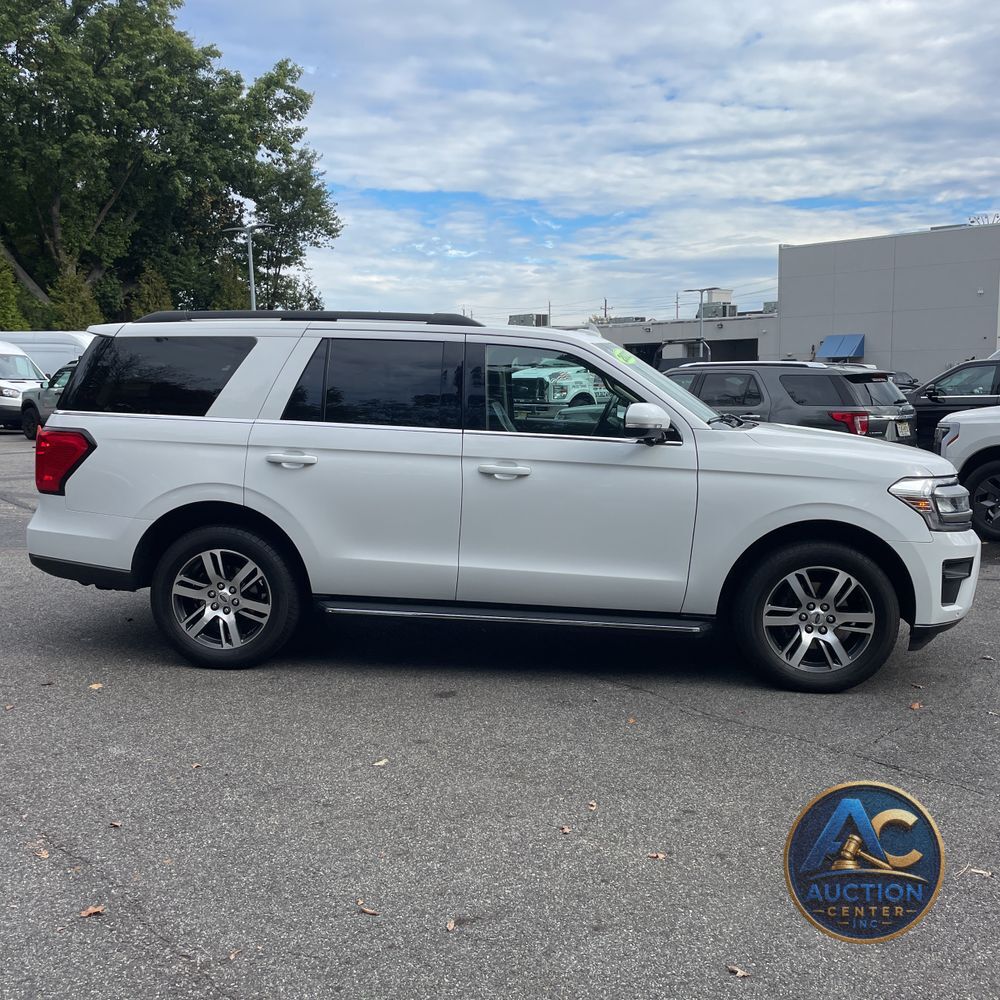 2023 Ford Expedition XLT