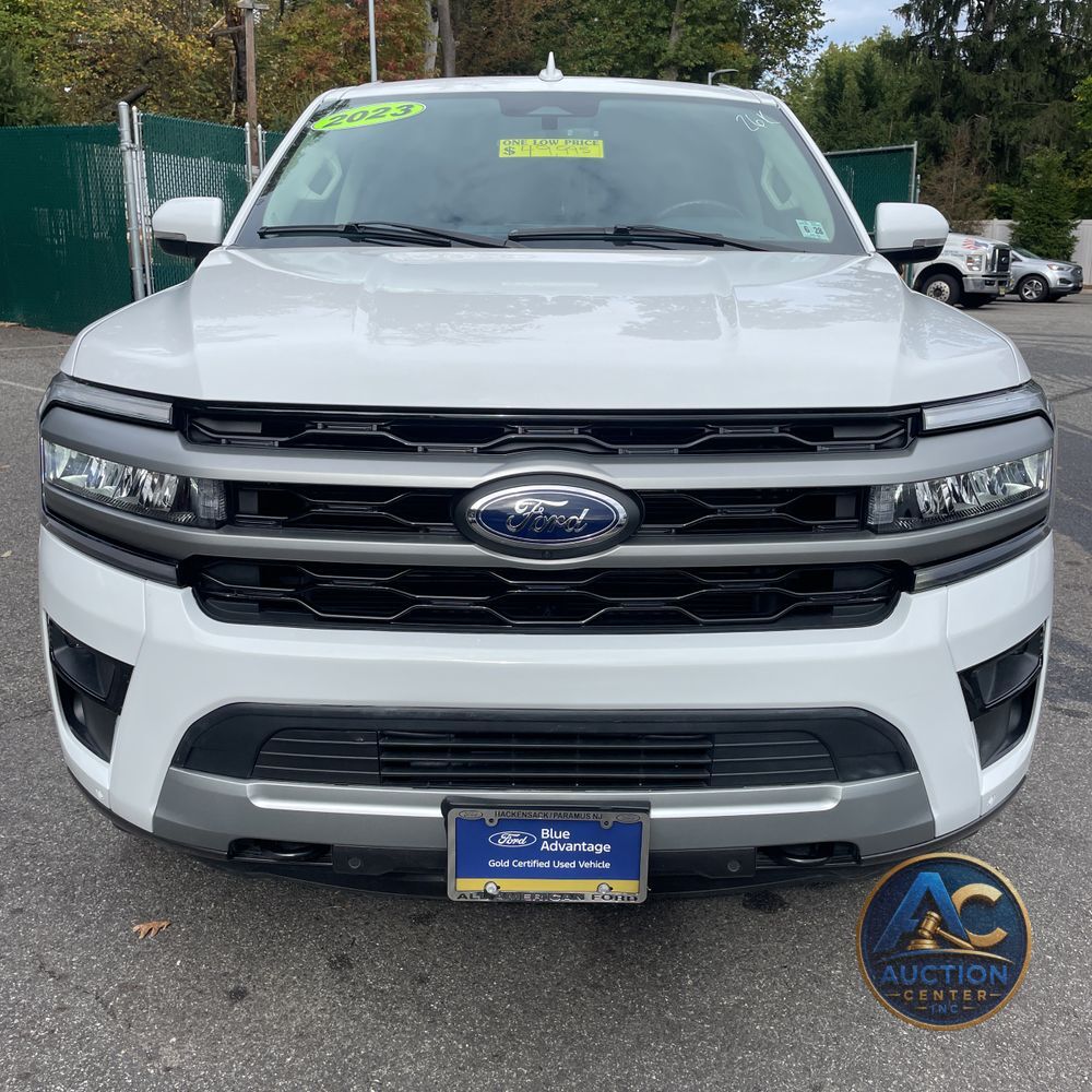 2023 Ford Expedition XLT