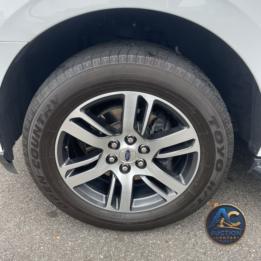 2023 Ford Expedition XLT