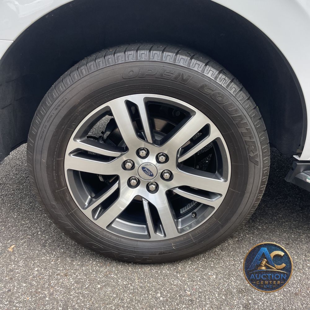 2023 Ford Expedition XLT