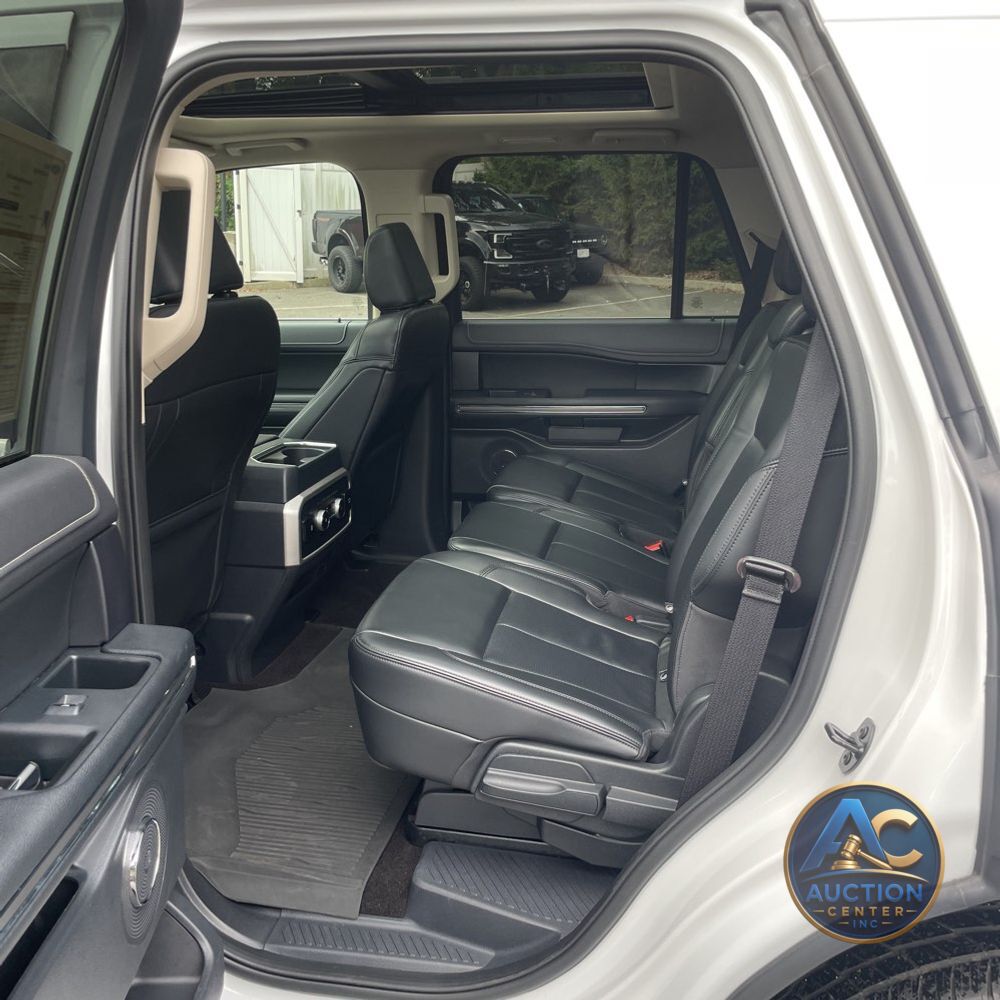 2023 Ford Expedition XLT