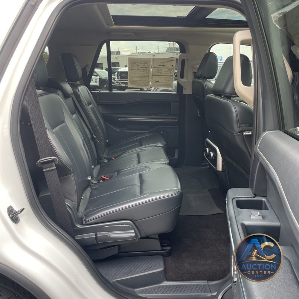 2023 Ford Expedition XLT