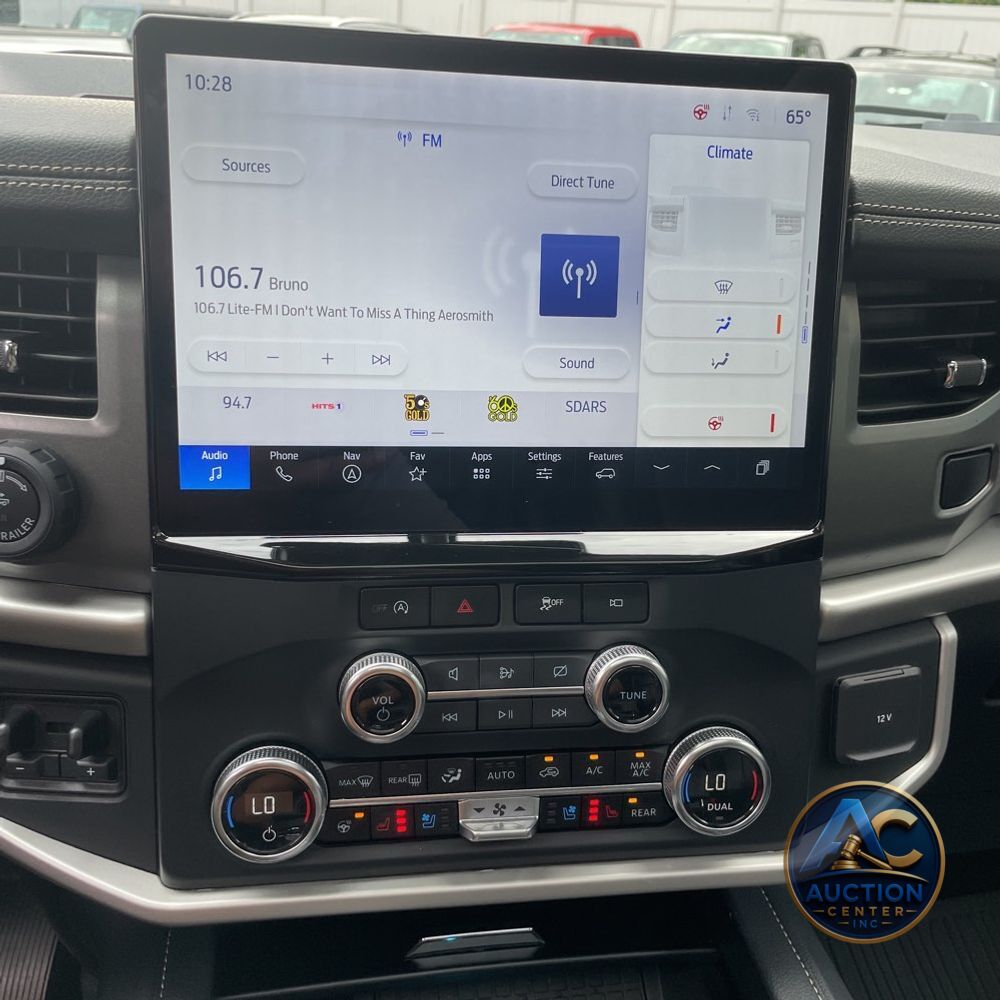 2023 Ford Expedition XLT