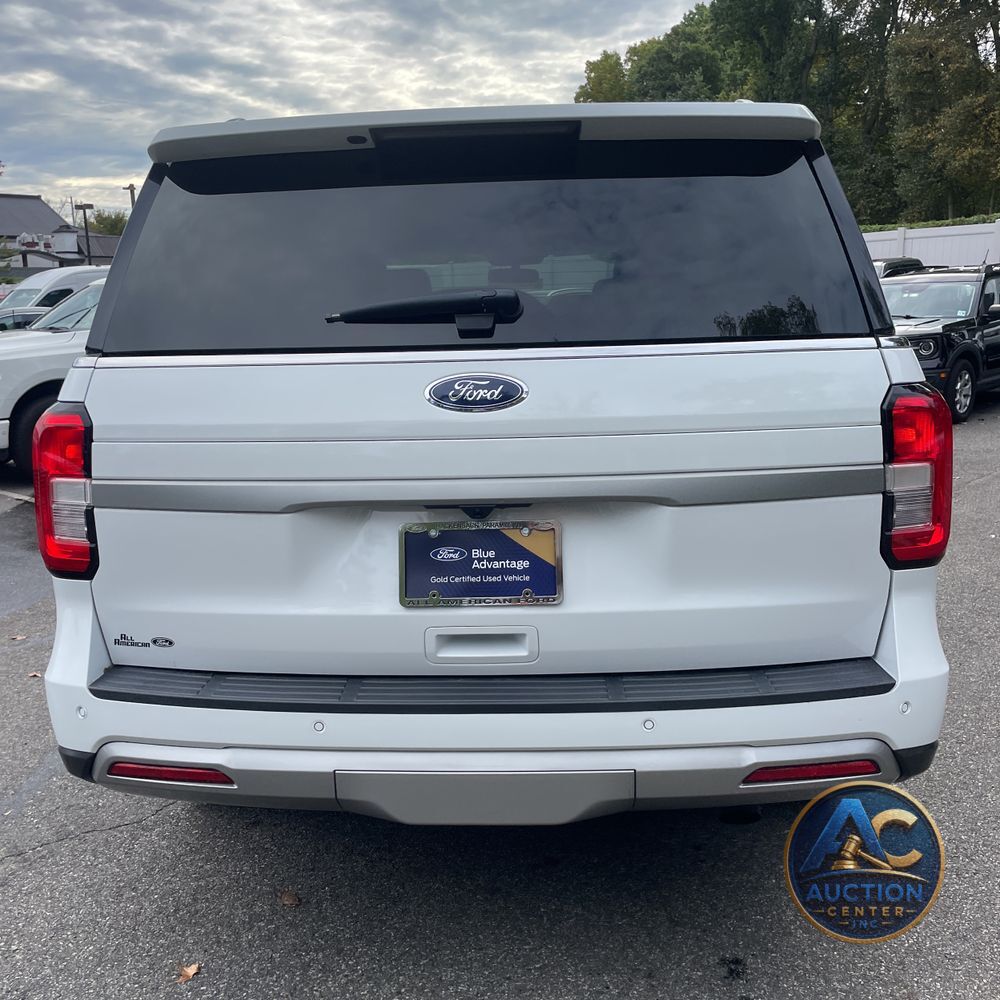 2023 Ford Expedition XLT