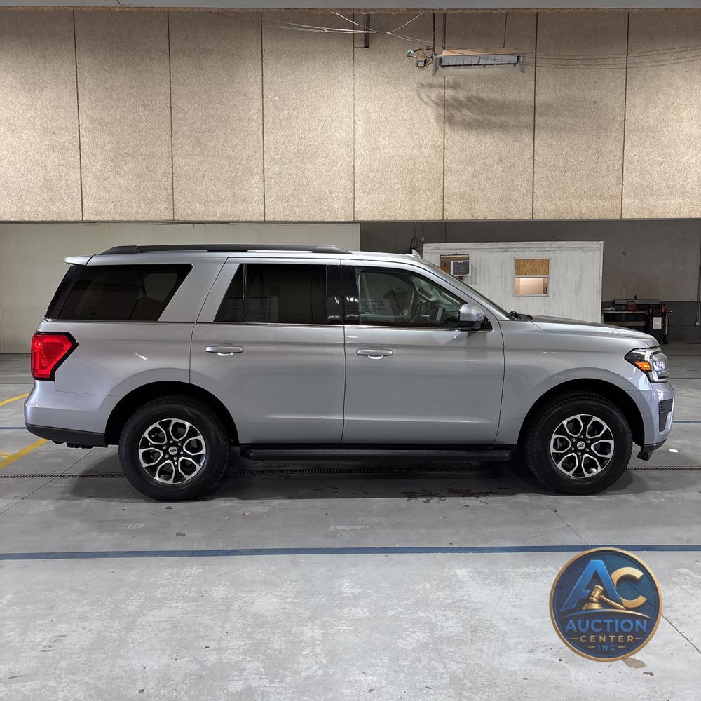 2024 Ford Expedition XLT