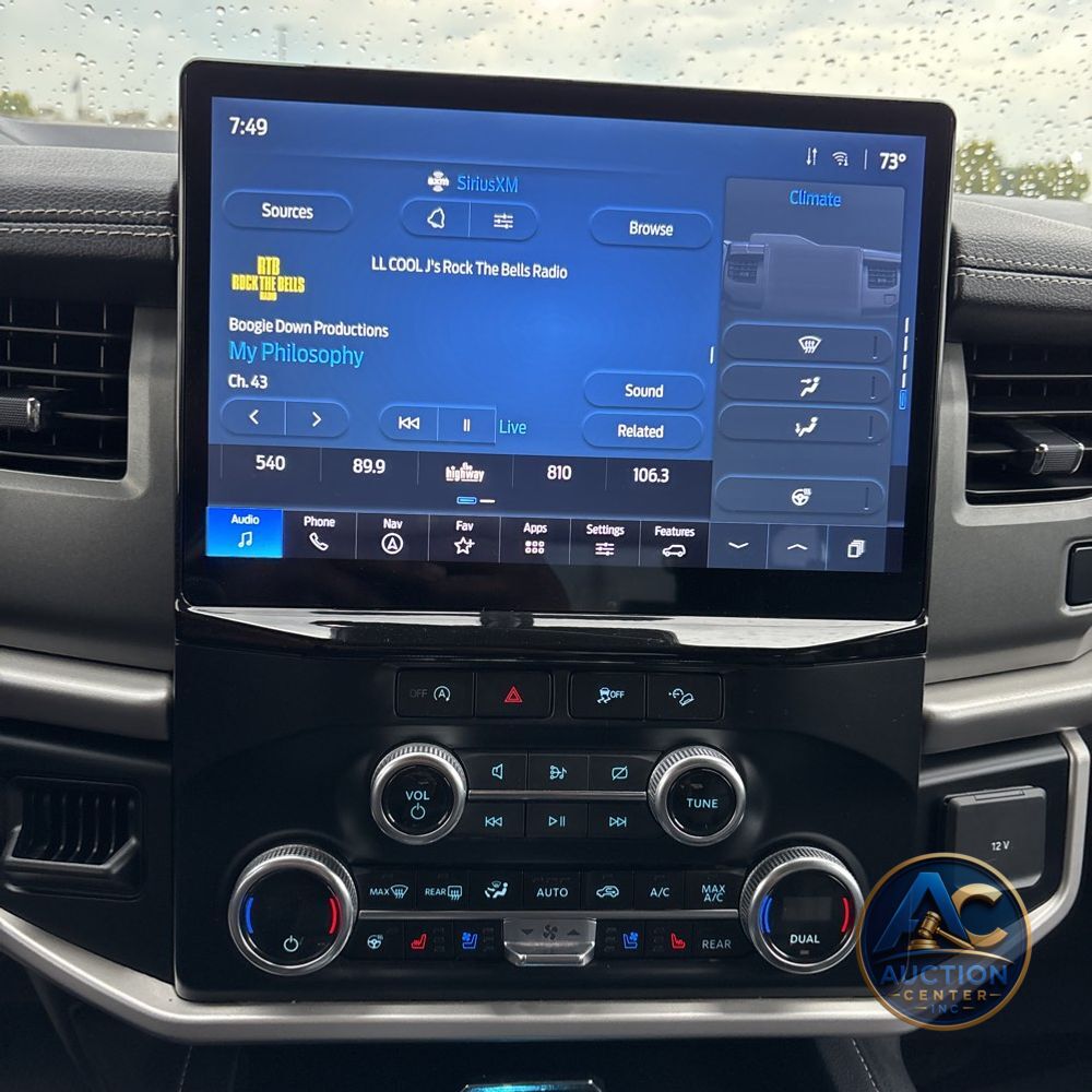 2024 Ford Expedition XLT