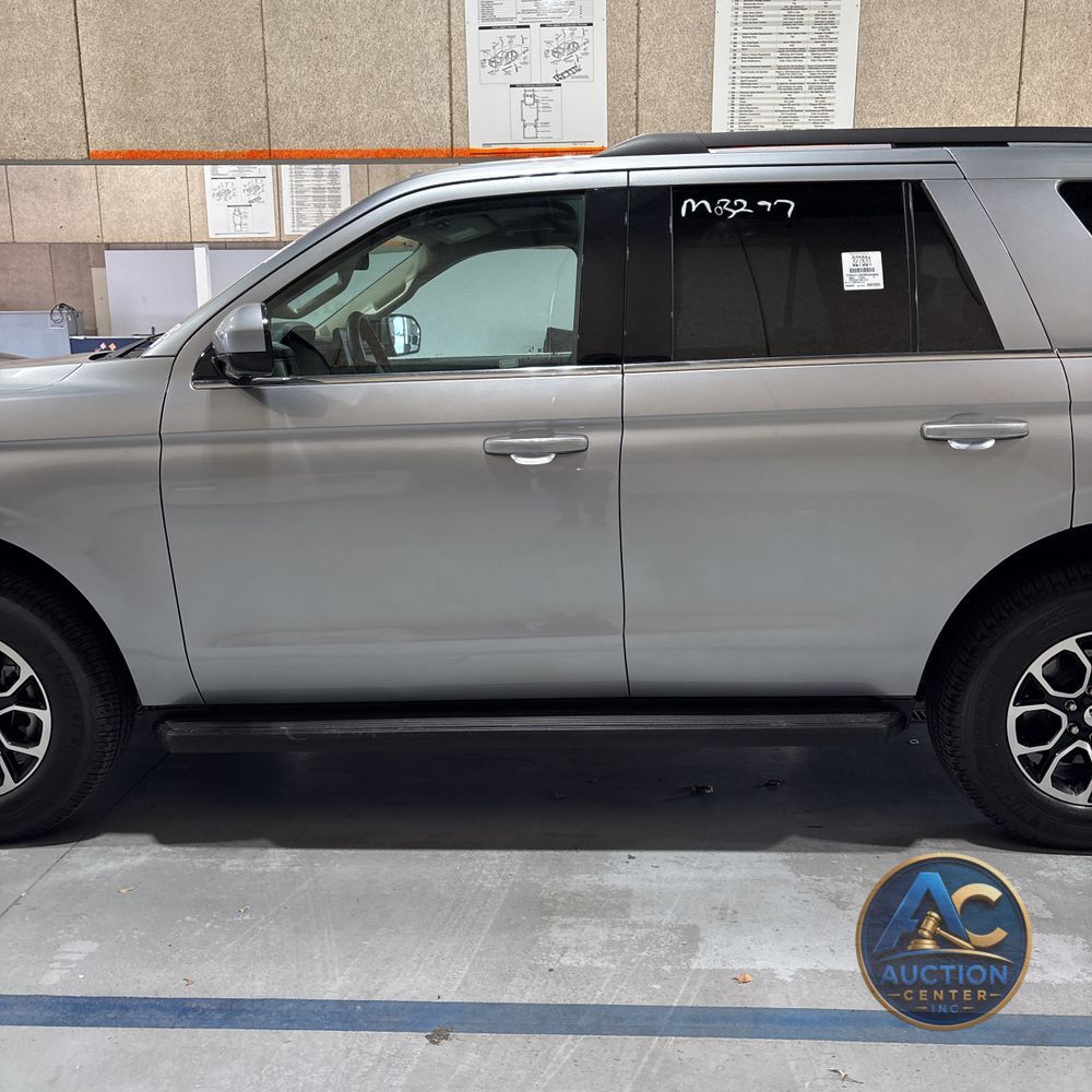 2024 Ford Expedition XLT