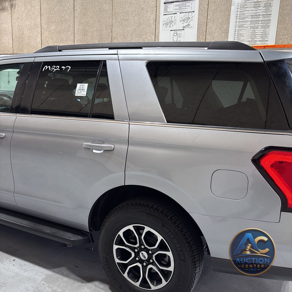 2024 Ford Expedition XLT