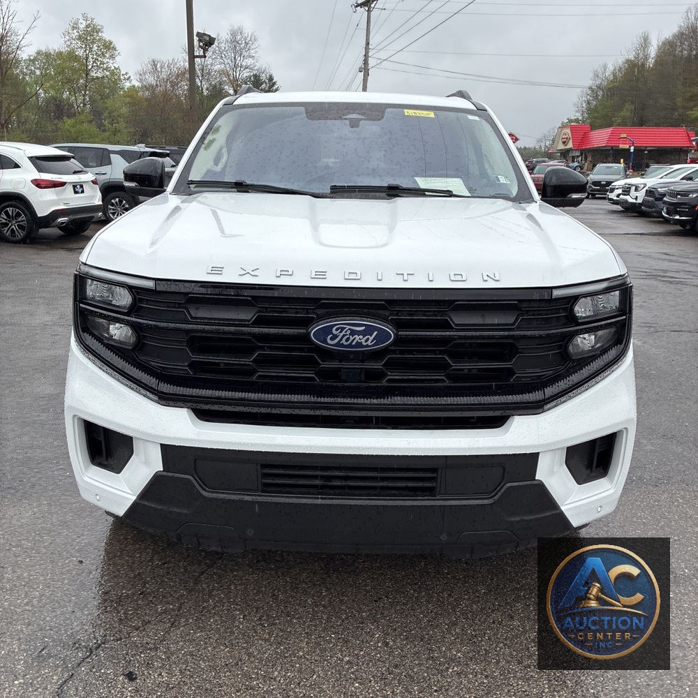 2025 Ford Expedition Active