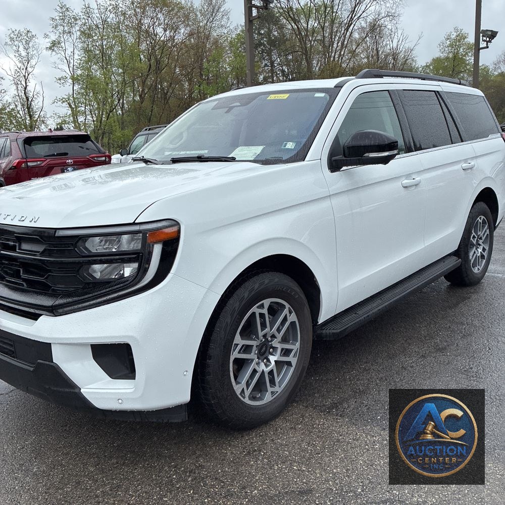 2025 Ford Expedition Active