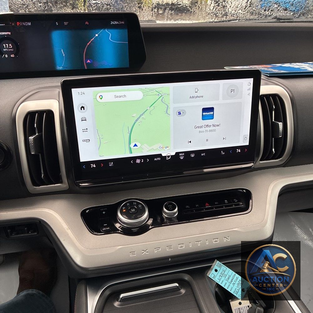 2025 Ford Expedition Active