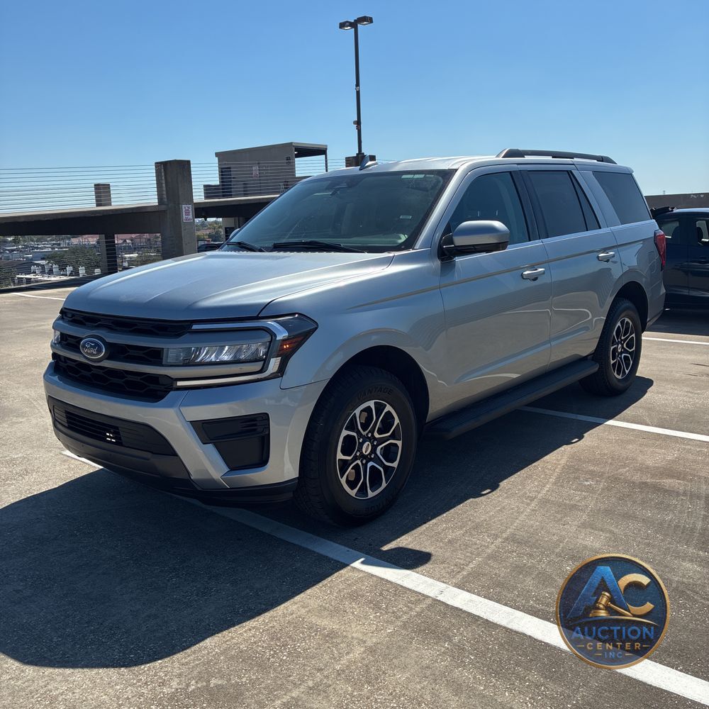2024 Ford Expedition XLT