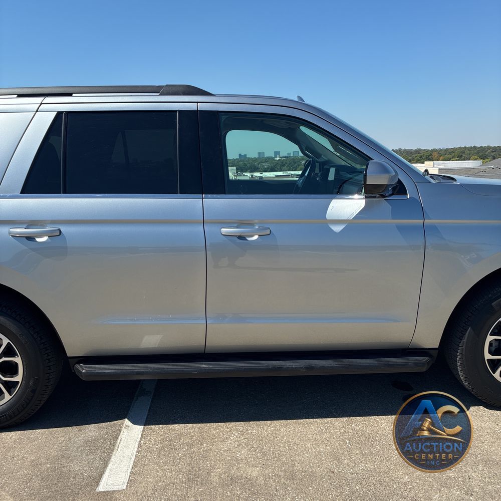 2024 Ford Expedition XLT