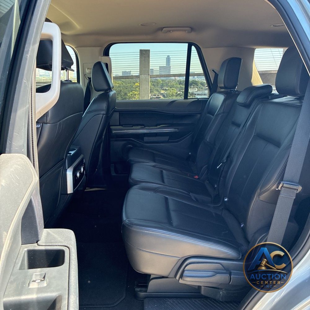 2024 Ford Expedition XLT