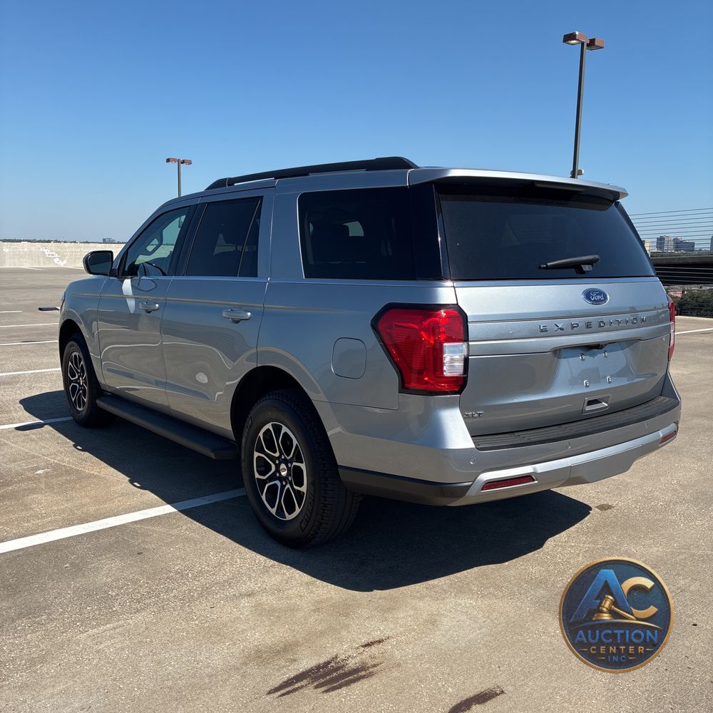 2024 Ford Expedition XLT