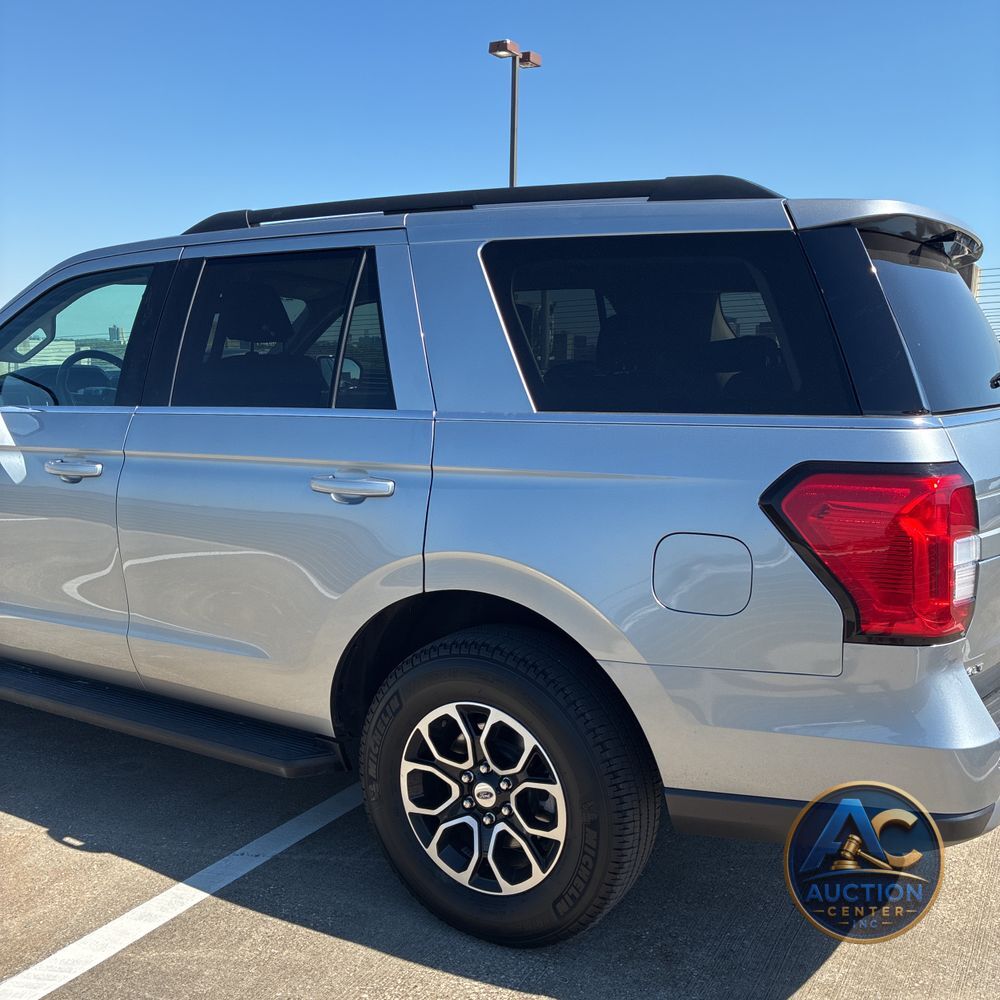 2024 Ford Expedition XLT