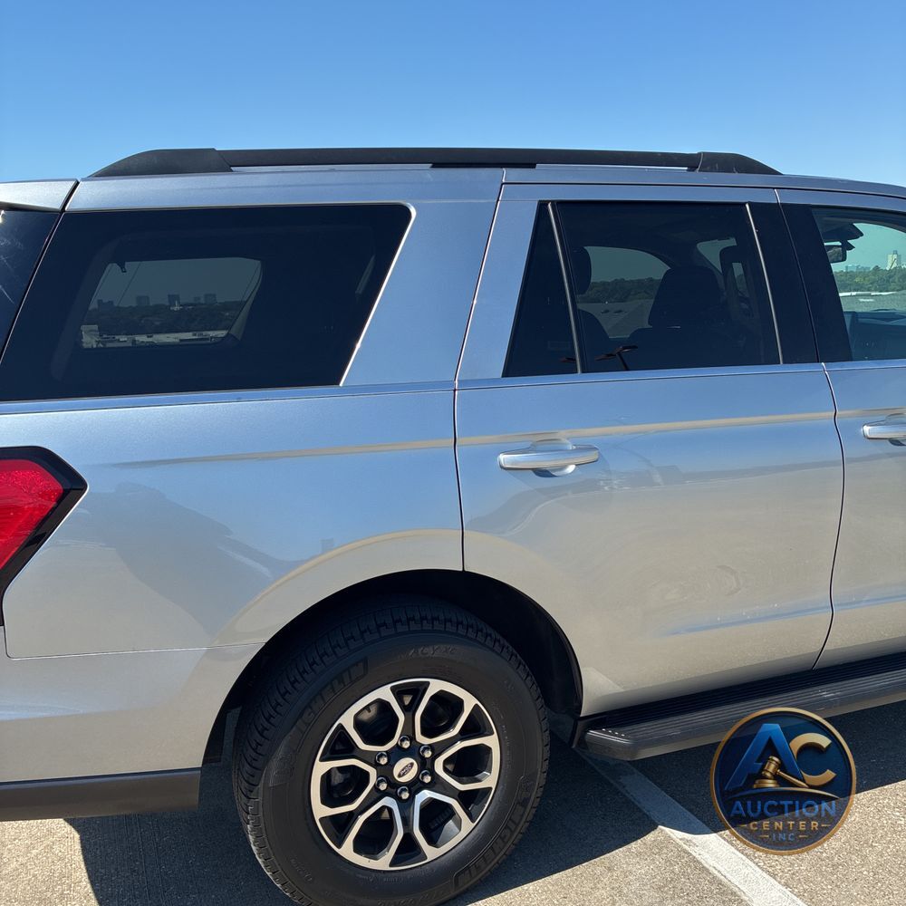 2024 Ford Expedition XLT