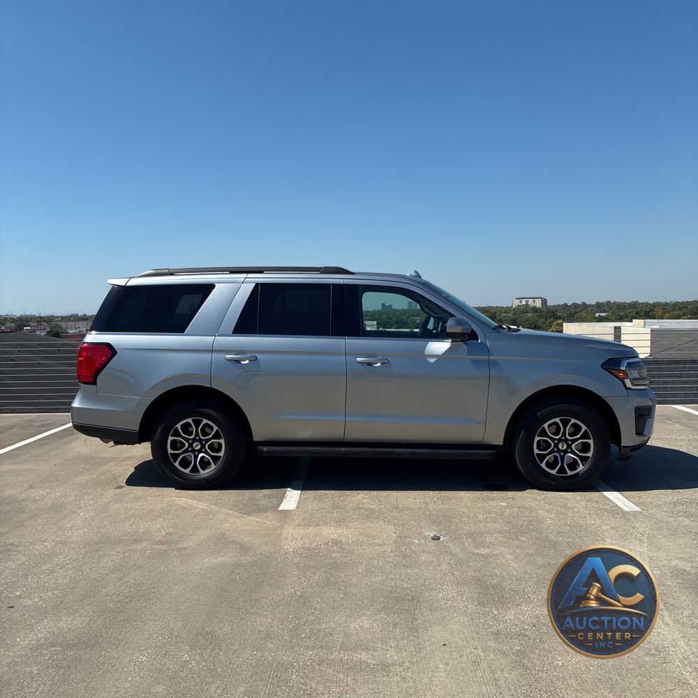 2024 Ford Expedition XLT