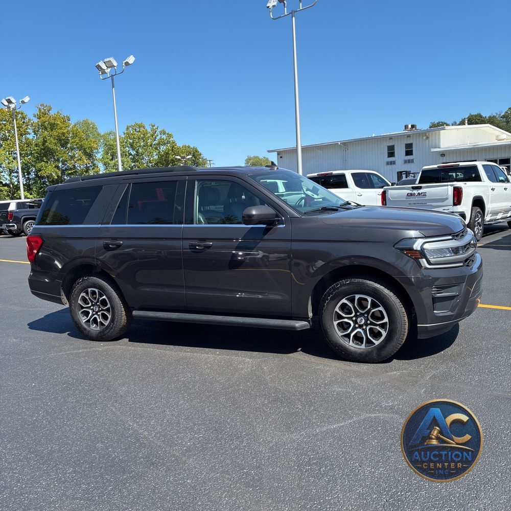 2024 Ford Expedition XLT